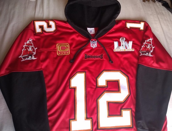 Men's Tampa Bay Buccaneers #12 Tom Brady Red Super Bowl LV With C Patch Pullover Hoodie Men's Tampa Bay Buccaneers #12 Tom Brady Red Super Bowl LV With C Patch Pullover Hoodie